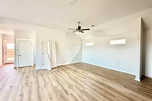 175 Bellie Ln, Kyle, TX 78640 - Photo 4