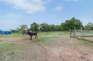 203 Saffle Rd, Waco, TX 76706 - Photo 18