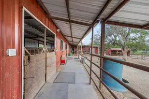 203 Saffles Rd, Waco, TX 76706 - Photo 32