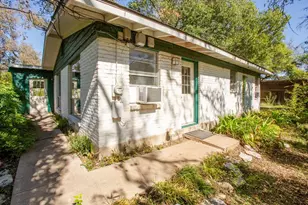 7607 Forest Wood Rd, Austin, TX 78745 - Photo 2