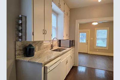 206 E 34th Street #A, Austin, TX 78705 - Photo 8