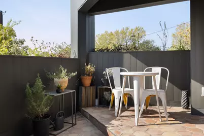 2302 E 11th Street, Austin, TX 78702 - Photo 24