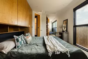 2302 E 11th St, Austin, TX 78702 - Photo 28