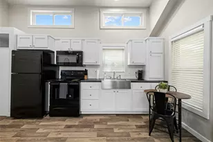 257 County Road 278 Unit D Rd, Liberty Hill, TX 78642 - Photo 16
