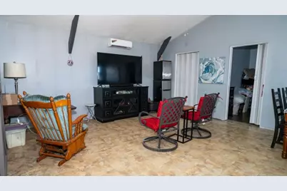 142 Triangle Acres, Cedar Creek, TX 78612 - Photo 14