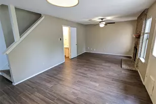 8608 Dandelion Trail, Austin, TX 78745 - Photo 10