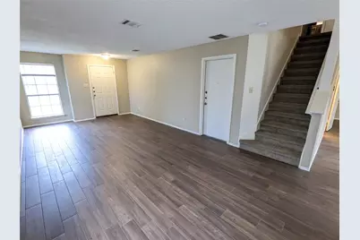 8608 Dandelion Trail, Austin, TX 78745 - Photo 4