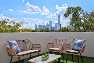 1175 Navasota St, Austin, TX 78702 - Photo 6