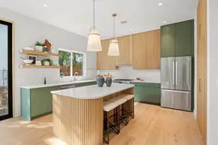 1175 Navasota St, Austin, TX 78702 - Photo 6