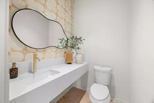 1175 Navasota St, Austin, TX 78702 - Photo 18