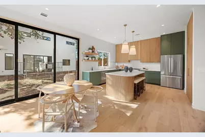 1175 Navasota Street #2, Austin, TX 78702 - Photo 8