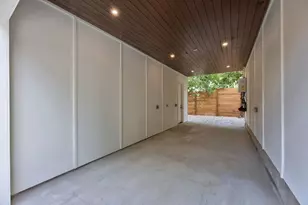 1175 Navasota St, Austin, TX 78702 - Photo 40