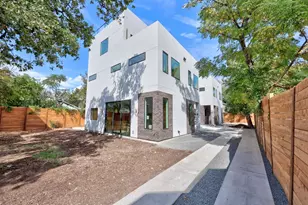 1175 Navasota St, Austin, TX 78702 - Photo 4