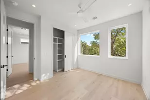 1175 Navasota St, Austin, TX 78702 - Photo 26