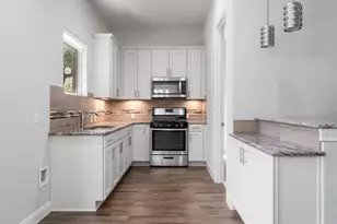 9709 Avion Cv, Dripping Springs, TX 78620 - Photo 24