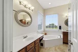 21007 Hodde Ln, Pflugerville, TX 78660 - Photo 12