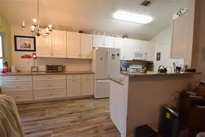 107 Oriole Cove, Cedar Creek, TX 78612 - Photo 4