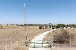 20181 Janak Rd, Coupland, TX 78615 - Photo 12