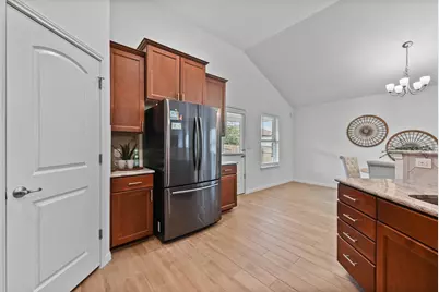 918 Valley View Drive, Leander, TX 78641 - Photo 8