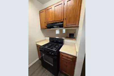 618 Mill Street #B, San Marcos, TX 78666 - Photo 4