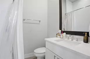 1411 Town Creek Dr, Austin, TX 78741 - Photo 16