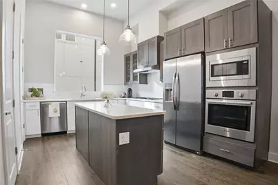 1411 Town Creek Drive #6, Austin, TX 78741 - Photo 1