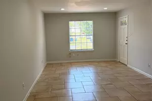 604 Gaylor St, Austin, TX 78752 - Photo 2