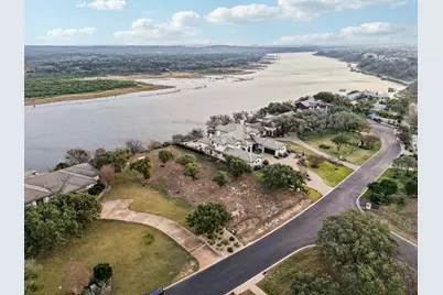 26710 Founders Place, Spicewood, TX 78669 - Photo 12