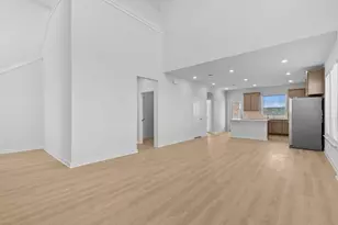 244 Bloomington Loop, Hutto, TX 78634 - Photo 2