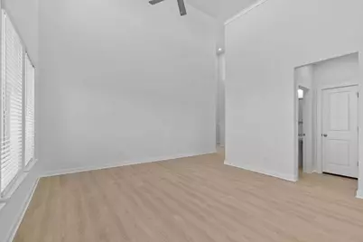 244 Bloomington Loop, Hutto, TX 78634 - Photo 6