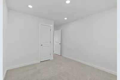 244 Bloomington Loop, Hutto, TX 78634 - Photo 24