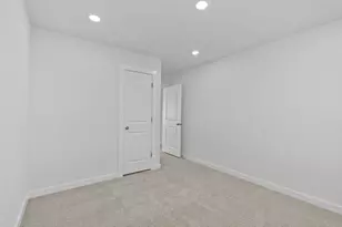 244 Bloomington Loop, Hutto, TX 78634 - Photo 24