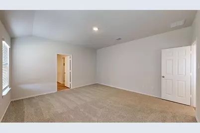 160 McNamara Court, Jarrell, TX 76537 - Photo 10