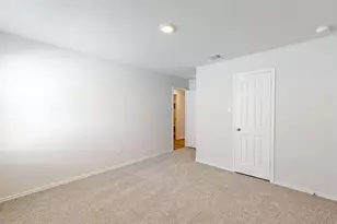 160 McNamara Ct, Jarrell, TX 76537 - Photo 18