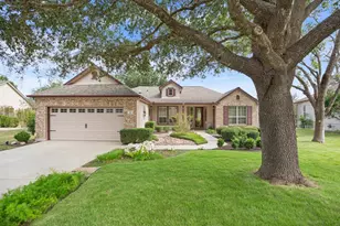 117 Dandelion Dr, Georgetown, TX 78633 - Photo 1