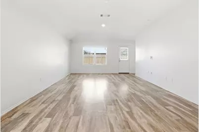 5900 Bell Tower Lane, Austin, TX 78747 - Photo 14