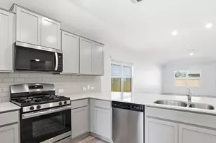 5900 Bell Tower Ln, Austin, TX 78747 - Photo 4