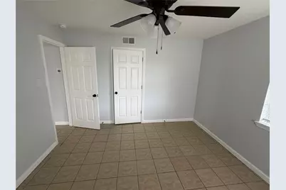 401 Branch Street, Taylor, TX 76574 - Photo 12