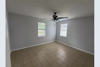 401 Branch Street, Taylor, TX 76574 - Photo 18