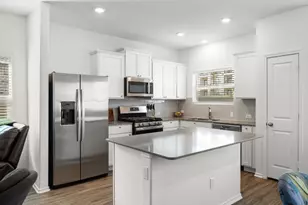 104 Blue Blaze Trl, Georgetown, TX 78628 - Photo 6