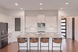 202 Marina View Way, Lakeway, TX 78734 - Photo 8