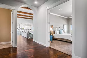 672 Villa Dr, Crystal Beach, TX 77650 - Photo 16