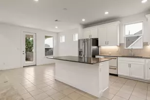 302 Barn Hill Loop, Dripping Springs, TX 78620 - Photo 16