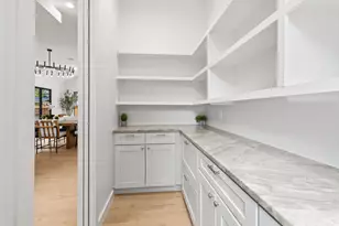 4513 Hank Ave, Austin, TX 78745 - Photo 16