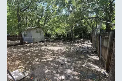 9515 Aberdeen Way #B, Austin, TX 78753 - Photo 14