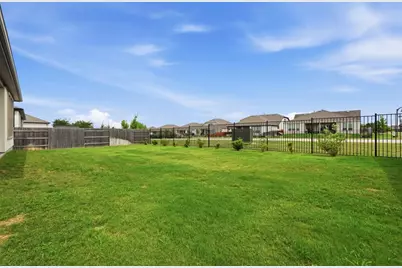 513 Barnhill Loop, Dripping Springs, TX 78620 - Photo 26
