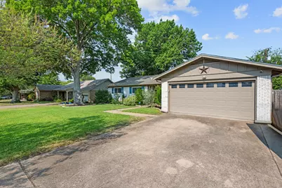 8612 Stillwood Lane, Austin, TX 78757 - Photo 8