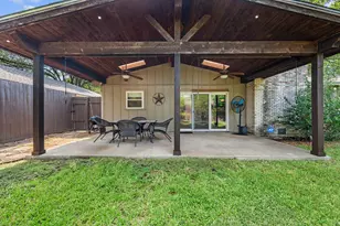 8612 Stillwood Ln, Austin, TX 78757 - Photo 28
