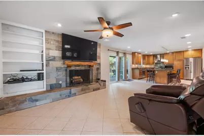 8612 Stillwood Lane, Austin, TX 78757 - Photo 2