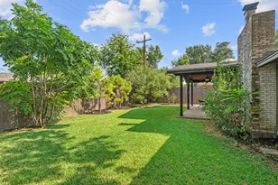 8612 Stillwood Ln, Austin, TX 78757 - Photo 30